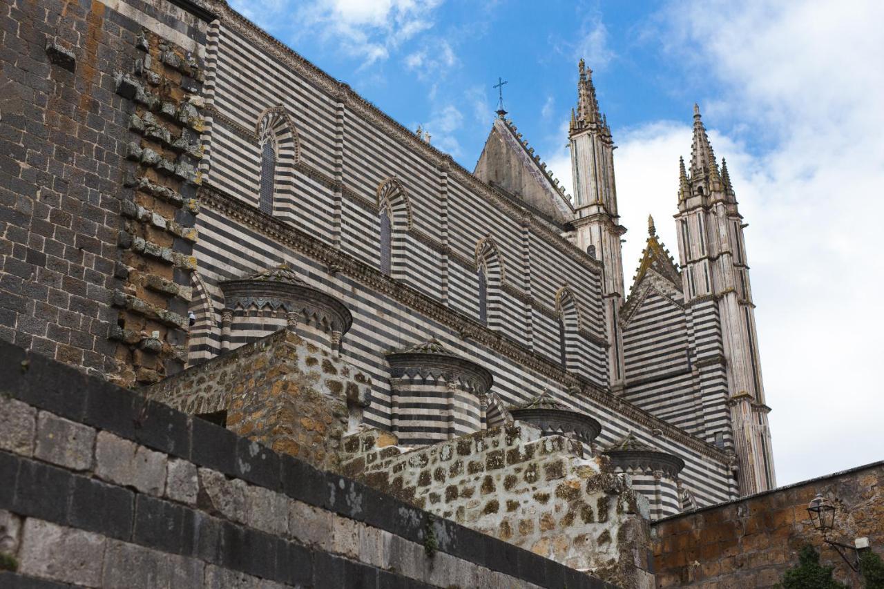 Апартаменты Ad Un Passo Dal Duomo Орвието Экстерьер фото